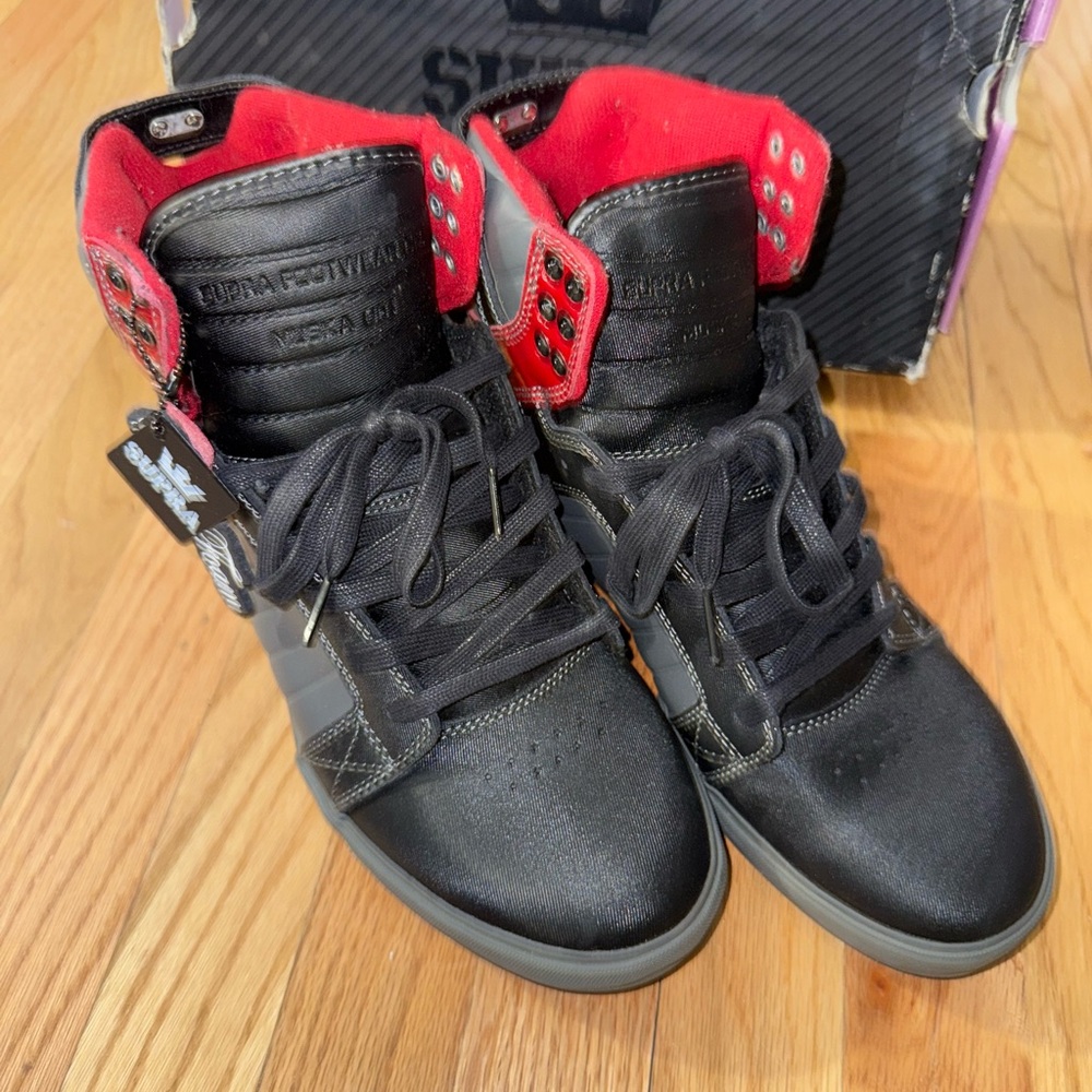 NWT Supra Black and Red High-Top Sneakers